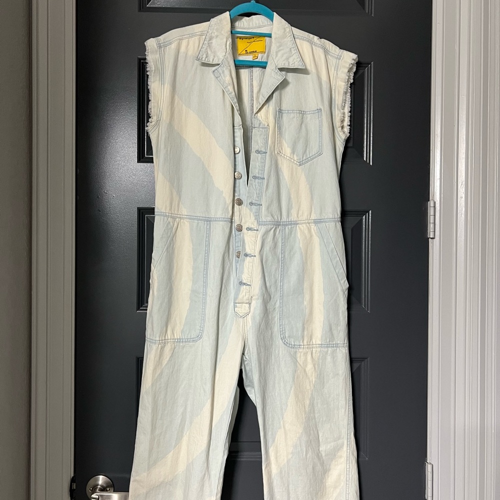 VGUC Signature 8 jumpsuit
